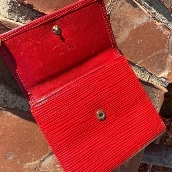 AUTHENTIC Louis Vuitton Malletier Epi Red Leather Elise Wallet - Picture 3 of 11